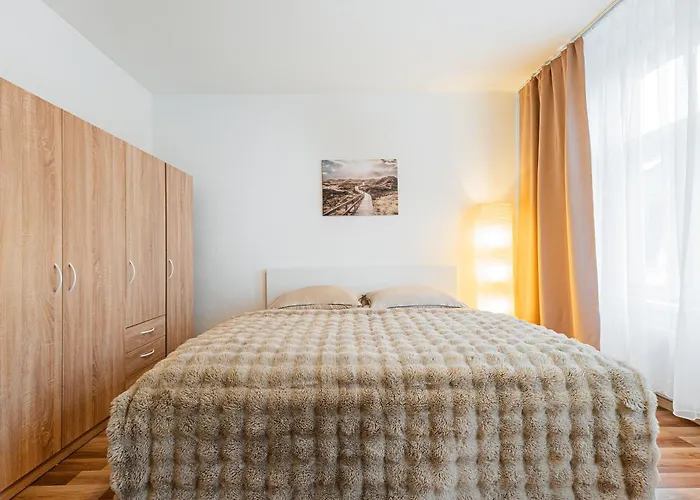 Karlsbad Apartments
