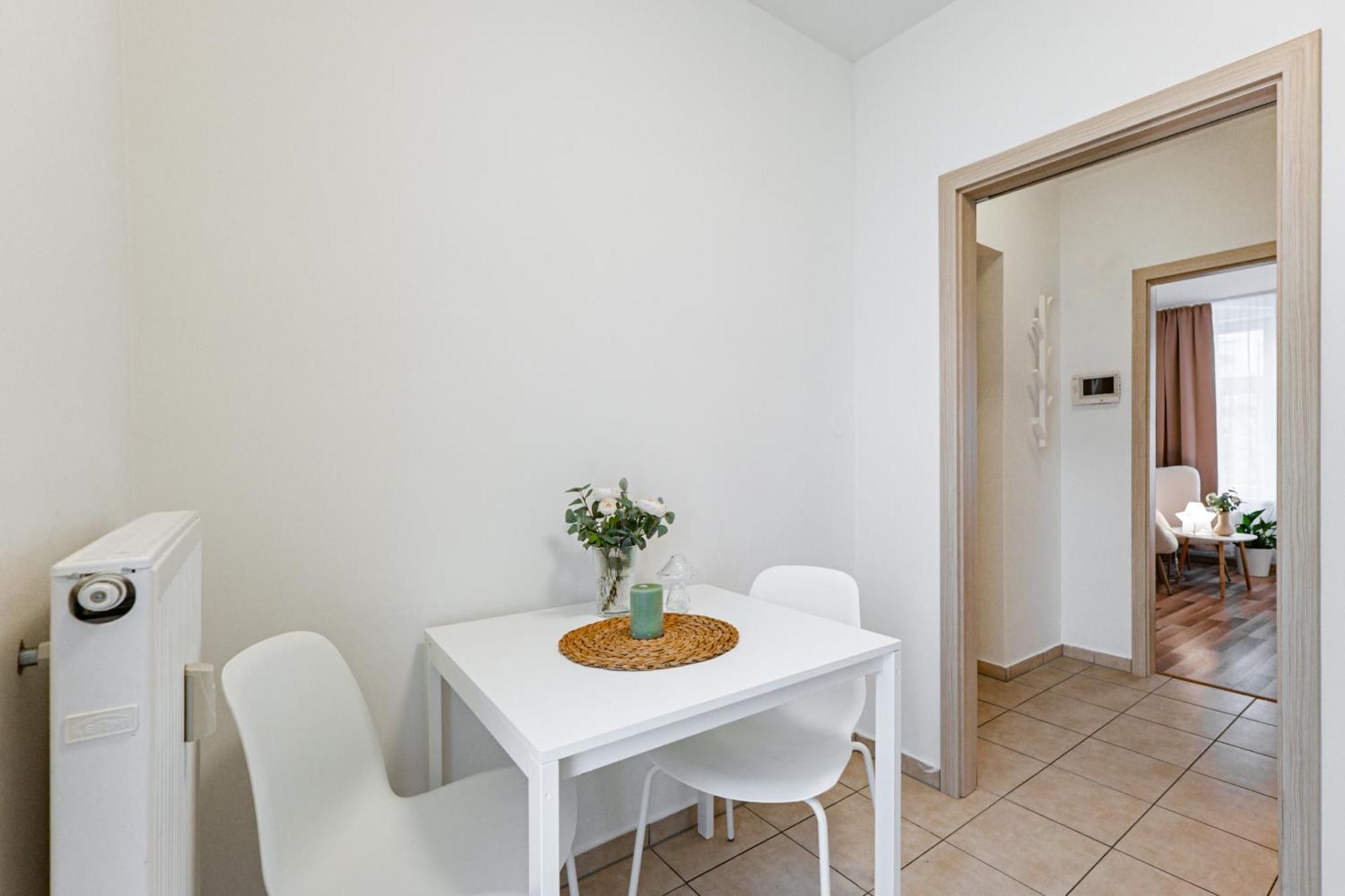 Karlsbad Apartments *