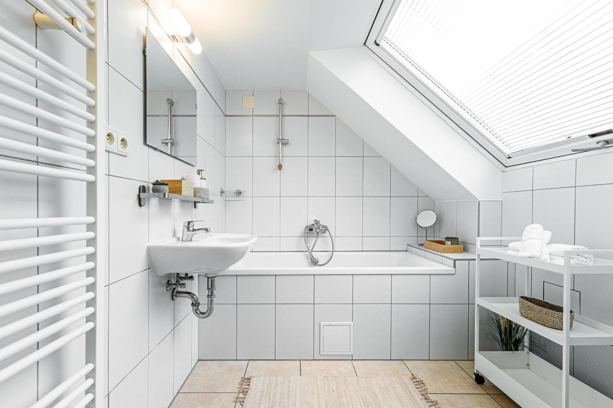 Karlsbad Apartments *