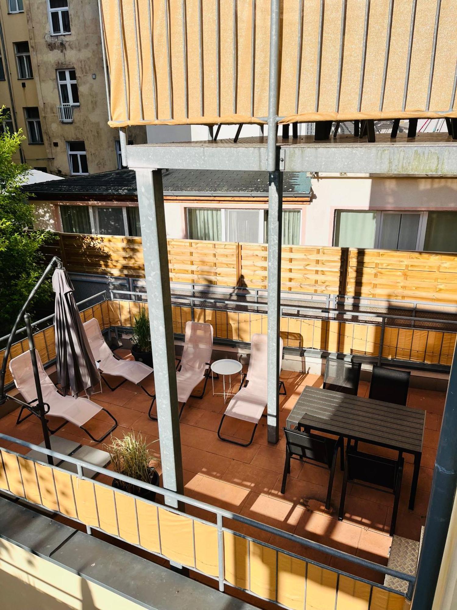 Karlsbad Apartments